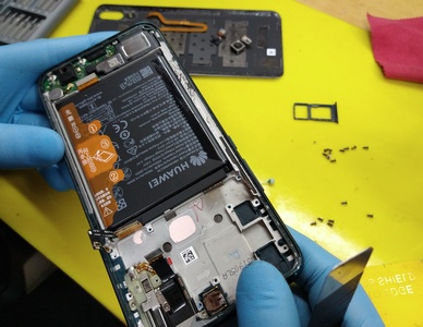 Ремонт Huawei P Smart Z после залития 400 300