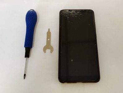 Ремонт телефону Xiaomi redmi note 5. Заміна екрана на ксяомі редмі нот 5 Ремонт телефона Xiaomi redmi note 5. Замена экрана на ксяоми редми нот 5