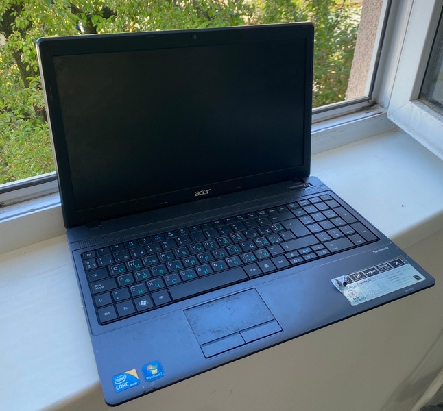Недорогой ноутбук для учебы или офисной работы ACER TreavelMate 5472